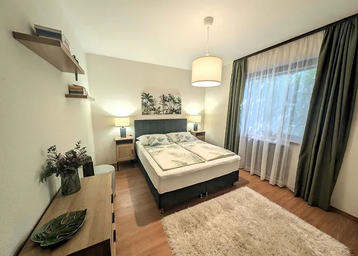 In - Balaton 19629 שיופוק